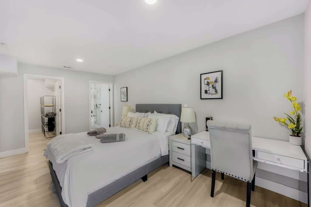 Photo of Bedroom in Menlo Park