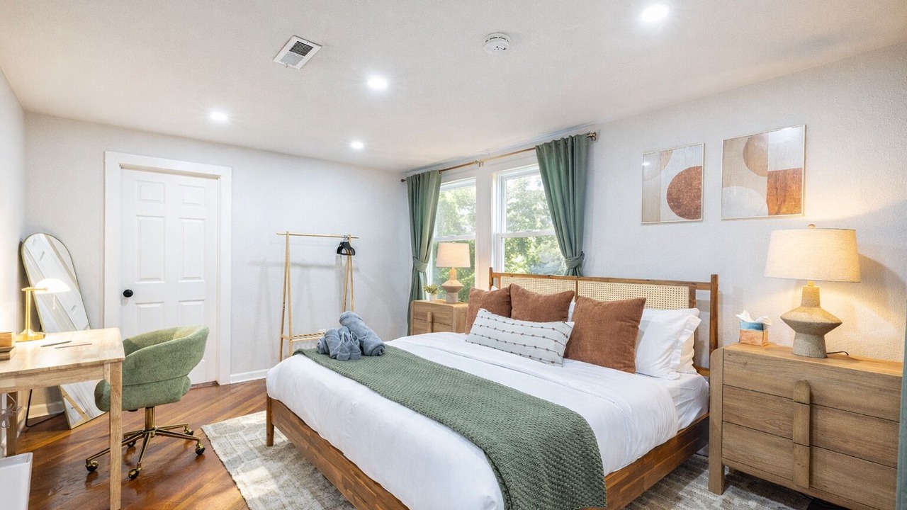 Photo of Bedroom in Napa