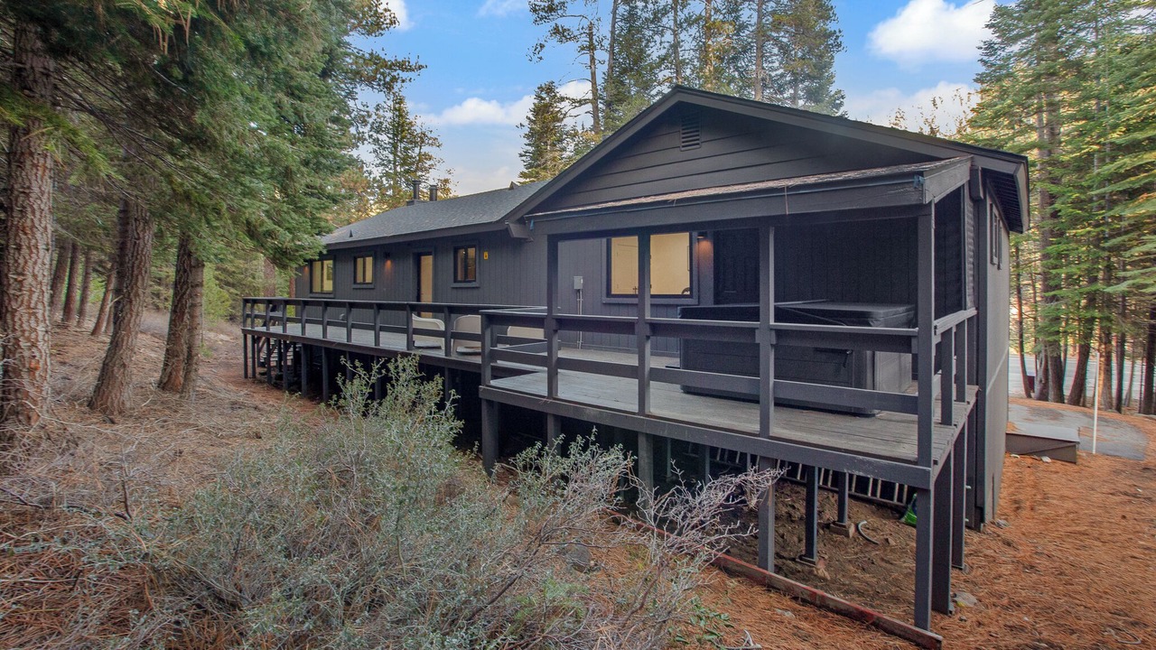 Photo of Patio Balcony in Truckee