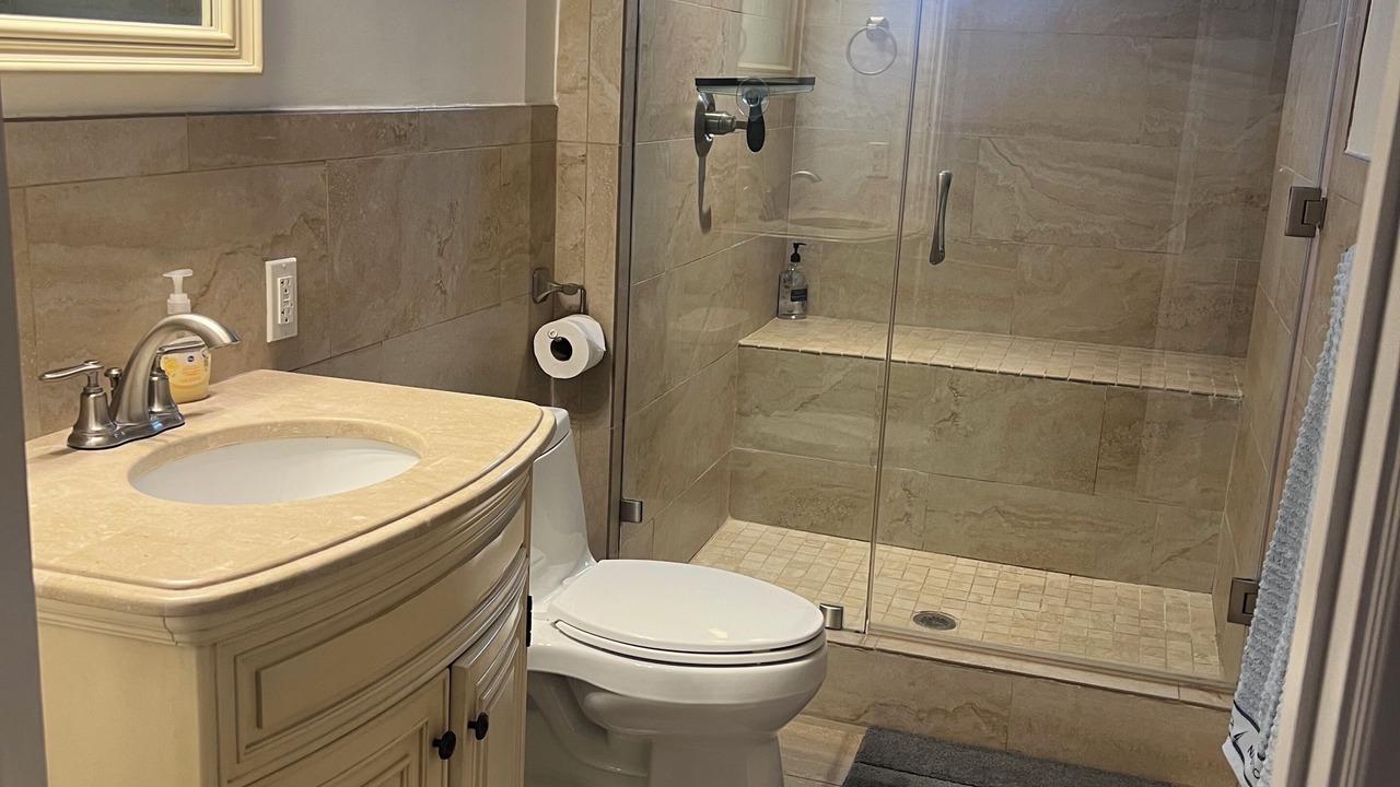 Photo of Bathroom in Palms