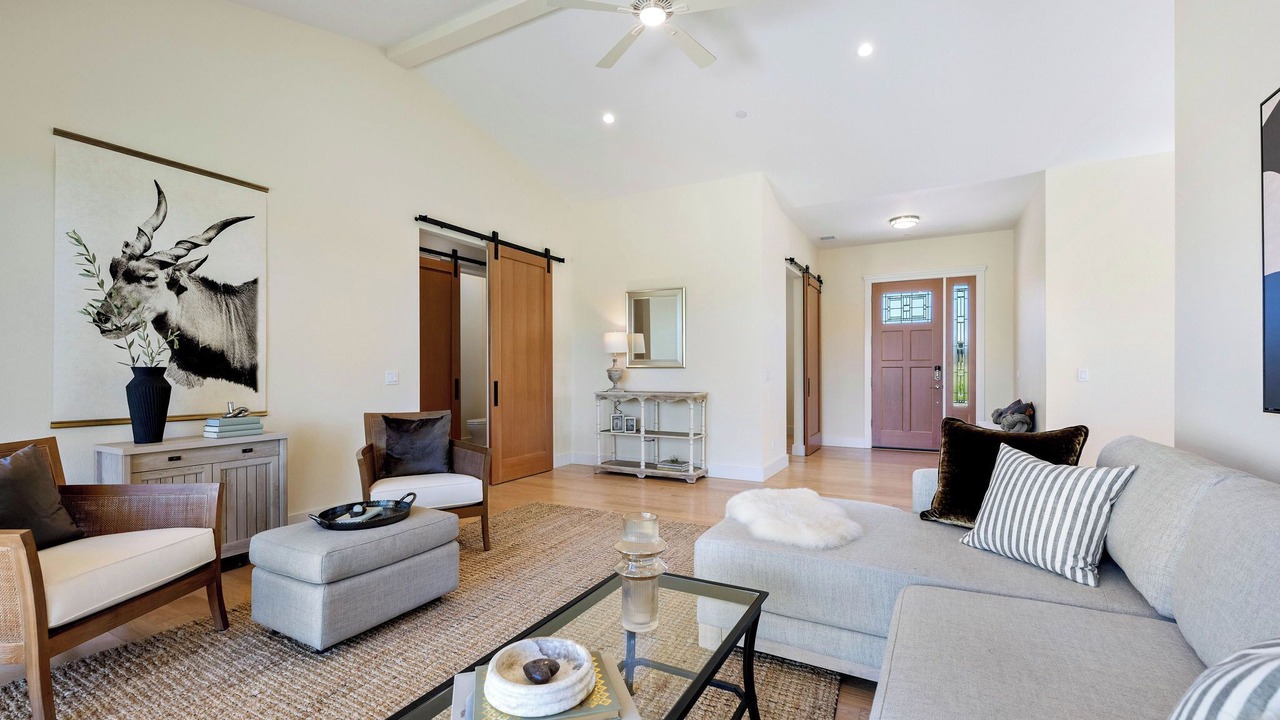 Photo of Livingroom in Santa Rosa