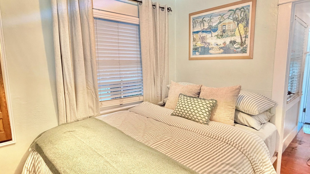 Photo of Bedroom in South Redondo