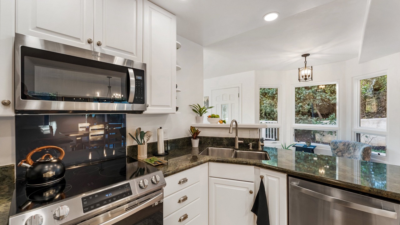 Photo of Kitchen in Summerland