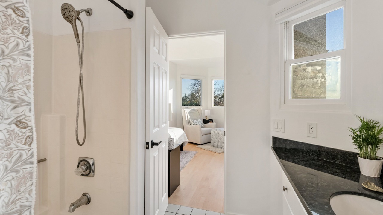 Photo of Bathroom in Summerland