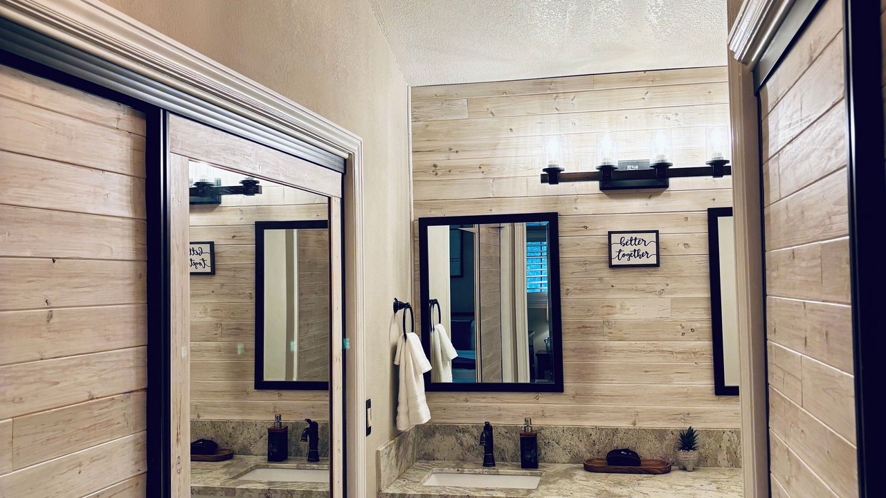 Photo of Bathroom in Pleasant Grove