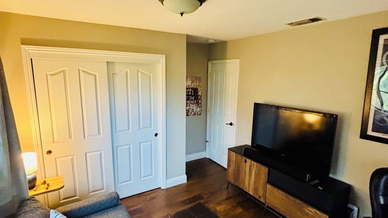 Photo of Livingroom in Pleasant Grove