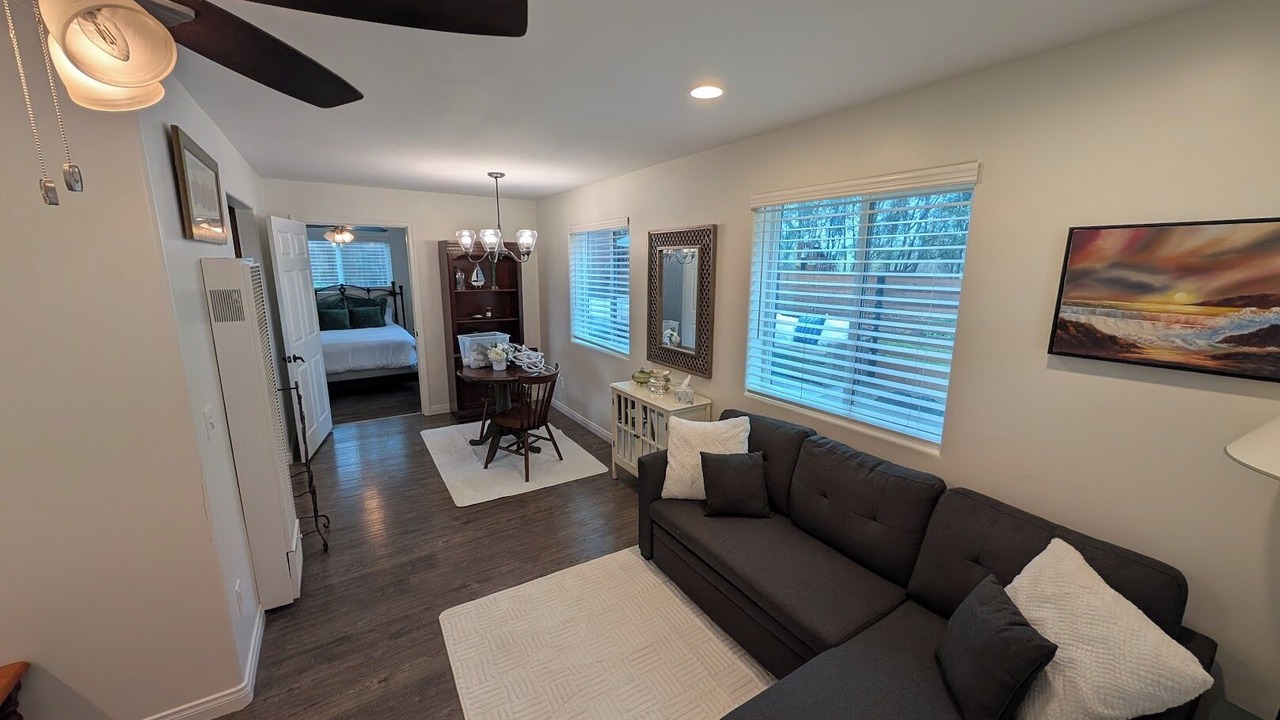 Photo of Livingroom in Valley Center