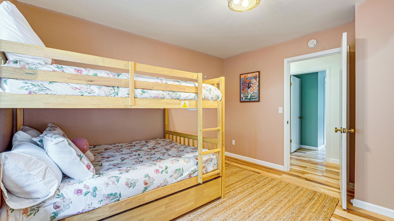 Photo of Bedroom in Cedar Ridge