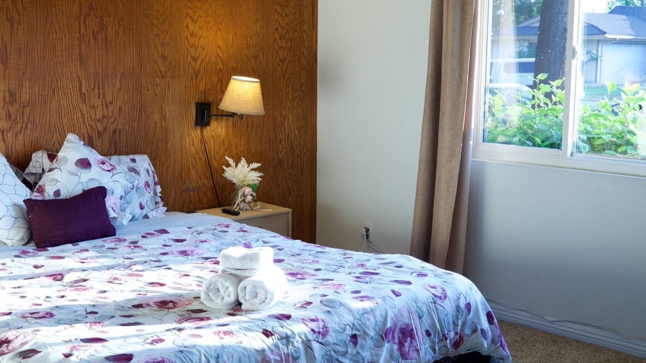 Photo of Bedroom in Southeast Anaheim