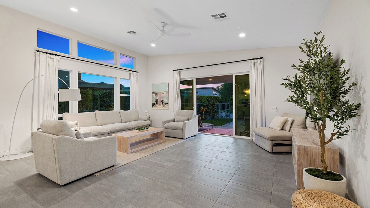 Photo of Livingroom in Indian Wells