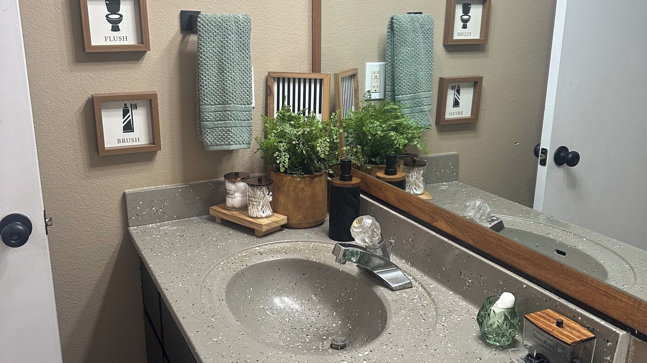 Photo of Bathroom in Visalia