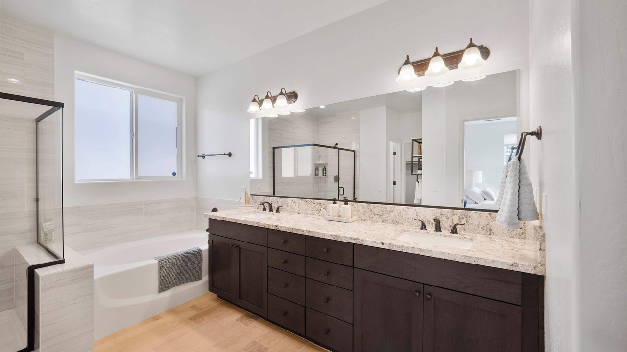 Photo of Bathroom in Hanford