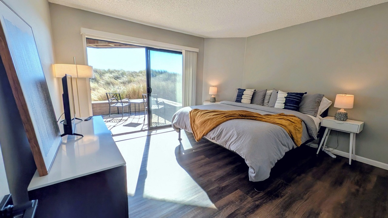 Photo of Bedroom in Pajaro Dunes