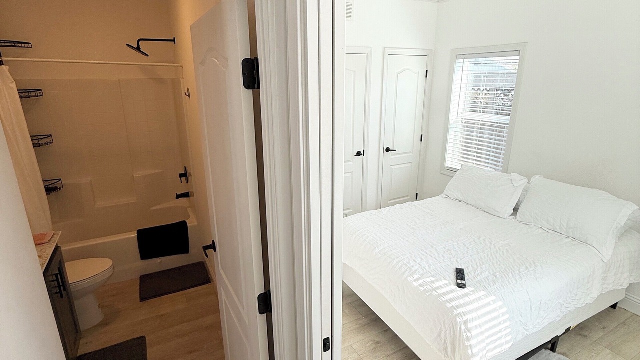 Photo of Bedroom in Avalon