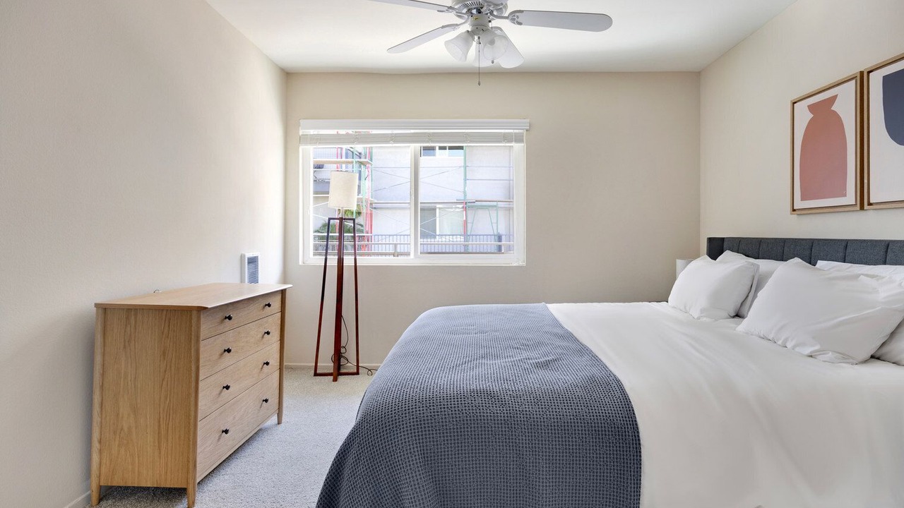 Photo of Bedroom in Rancho Palos Verdes