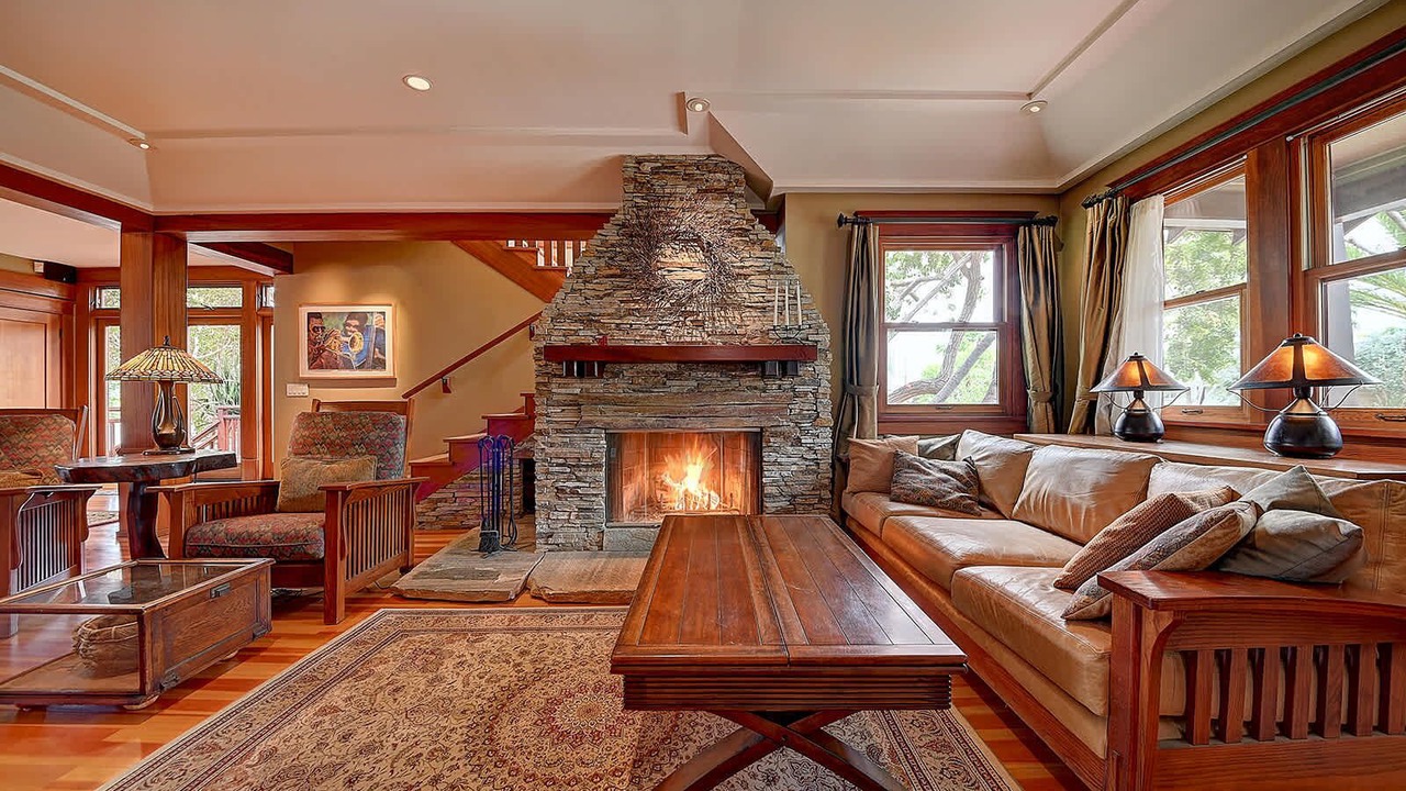 Photo of Livingroom in Belmont Heights
