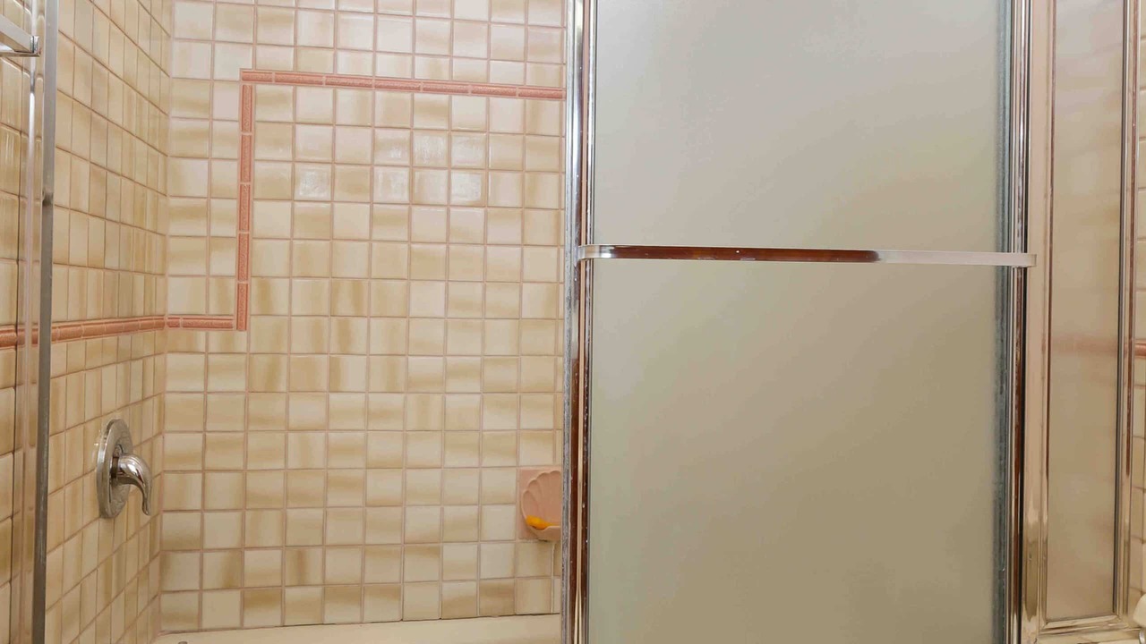 Photo of Bathroom in Orange