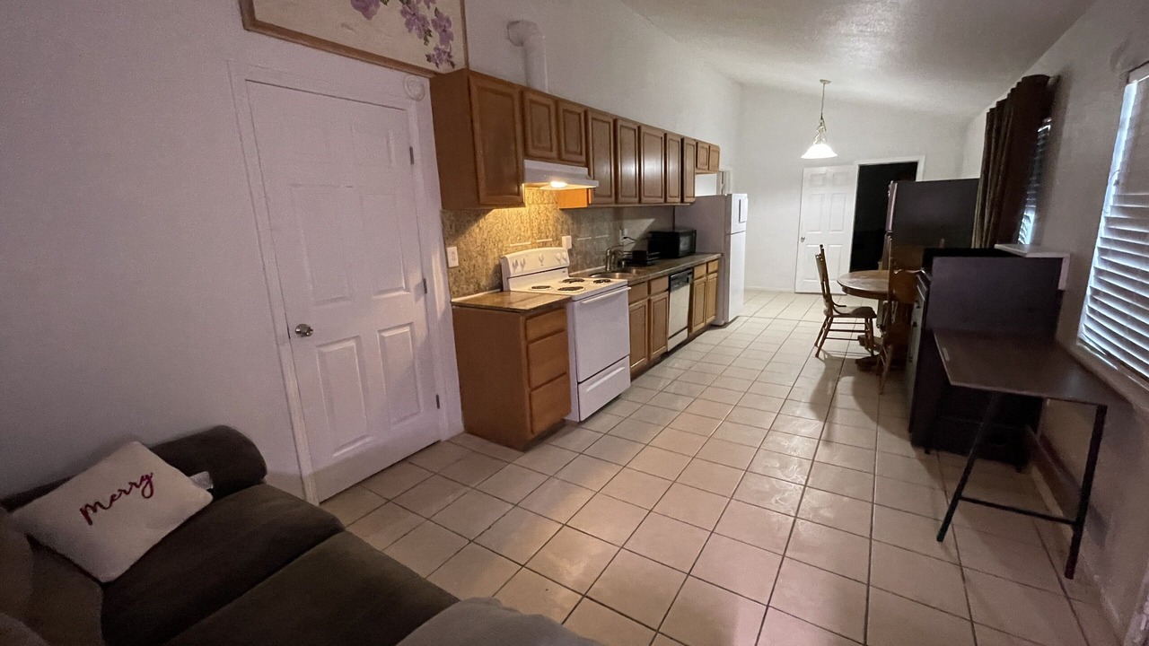 Photo of Livingroom in Merced
