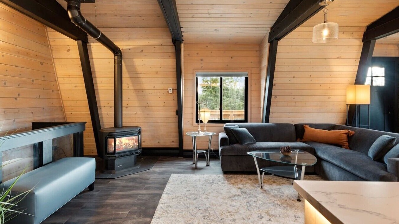 Photo of Livingroom in South Lake Tahoe