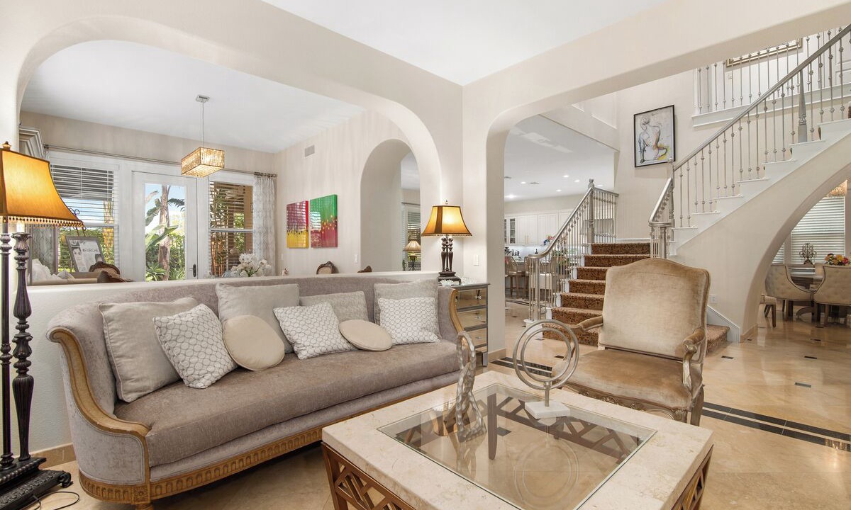 Photo of Livingroom in North City