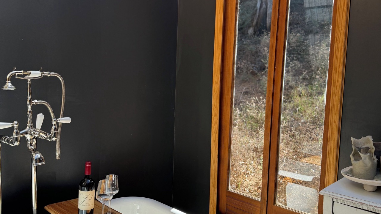 Photo of Bathroom in Santa Clarita