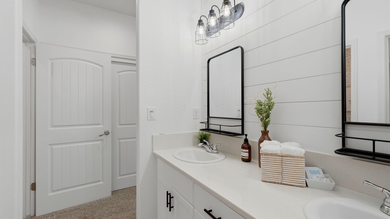 Photo of Bathroom in Visalia