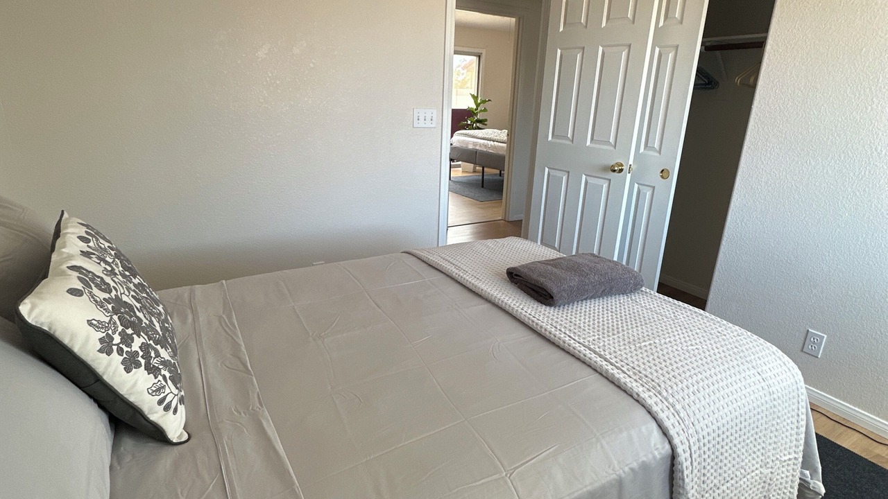 Photo of Bedroom in Foothills
