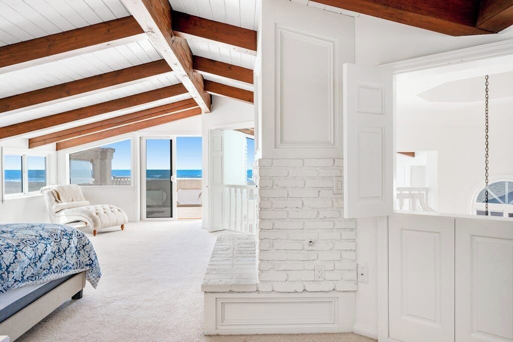 Photo of Bedroom in Hollywood Beach
