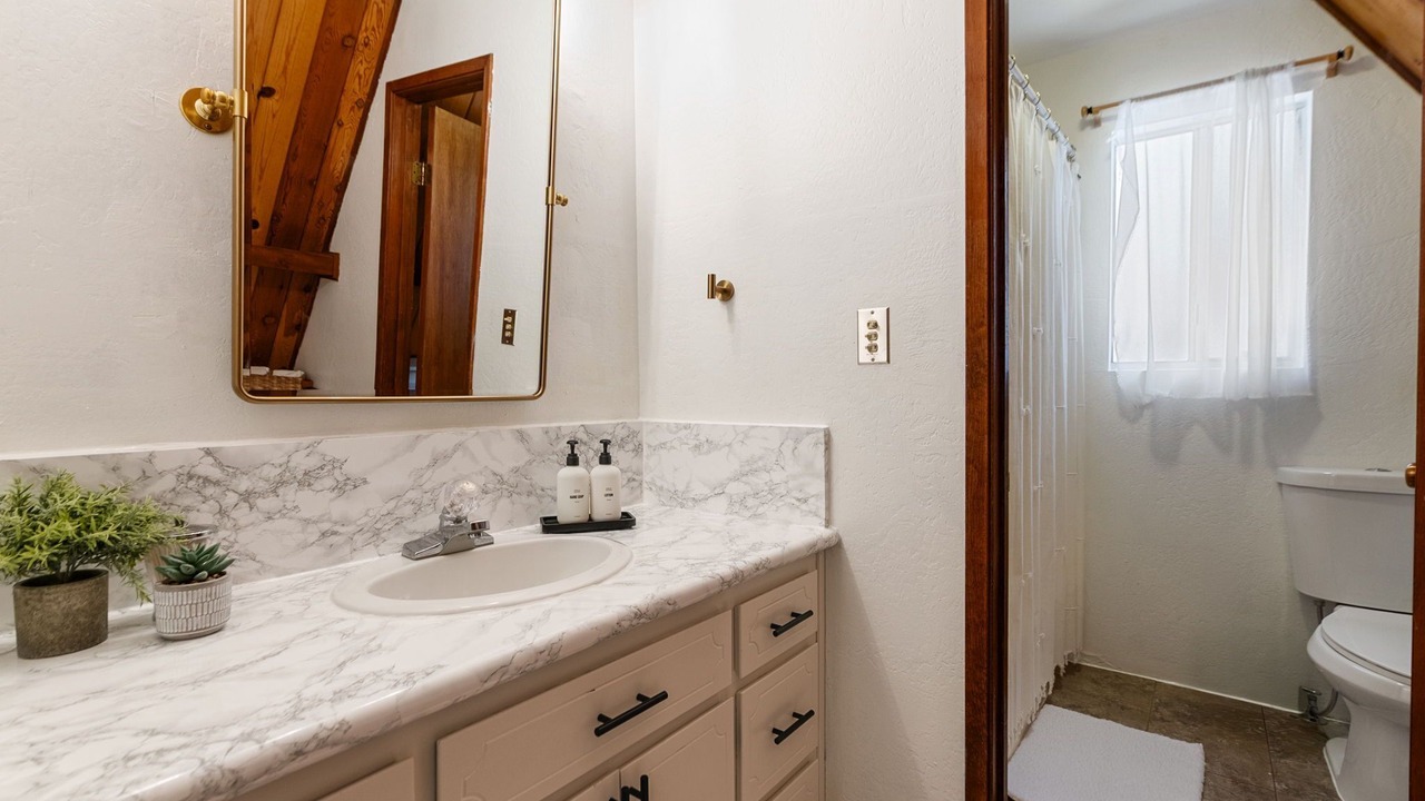 Photo of Bathroom in Arrowhead Villas