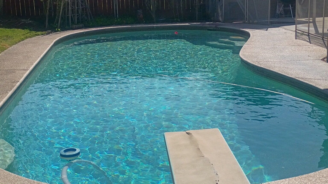 Photo of Outdoor in Raisin