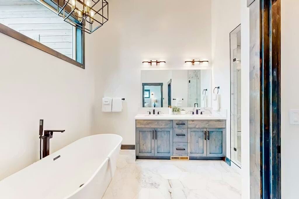 Photo of Bathroom in Truckee