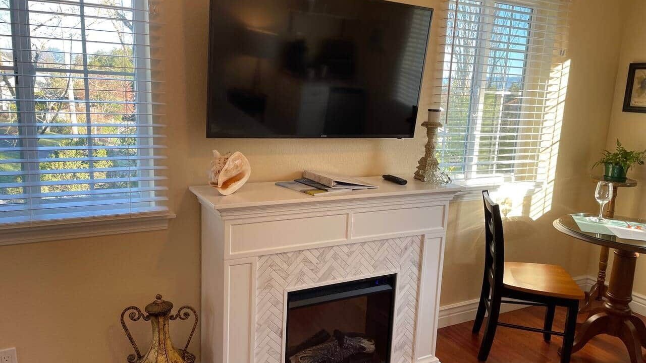 Photo of Livingroom in Napa