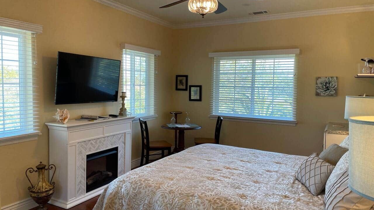 Photo of Livingroom in Napa