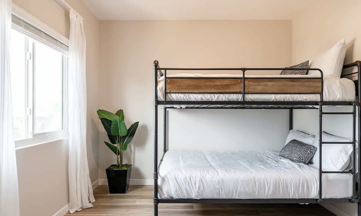 Photo of Bedroom in Ocean Beach