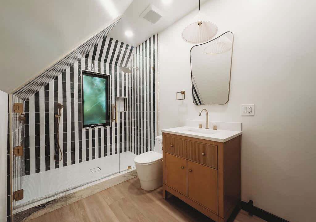 Photo of Bathroom in Lake Arrowhead