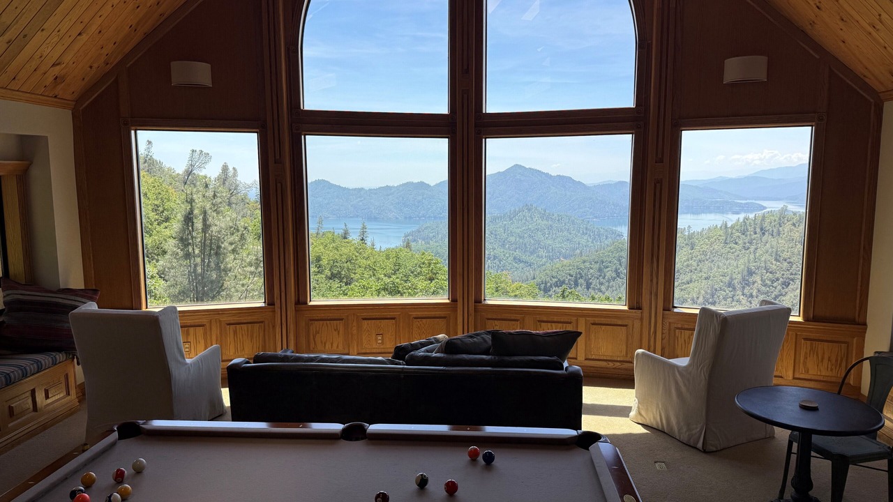 Photo of Bedroom in Lakehead