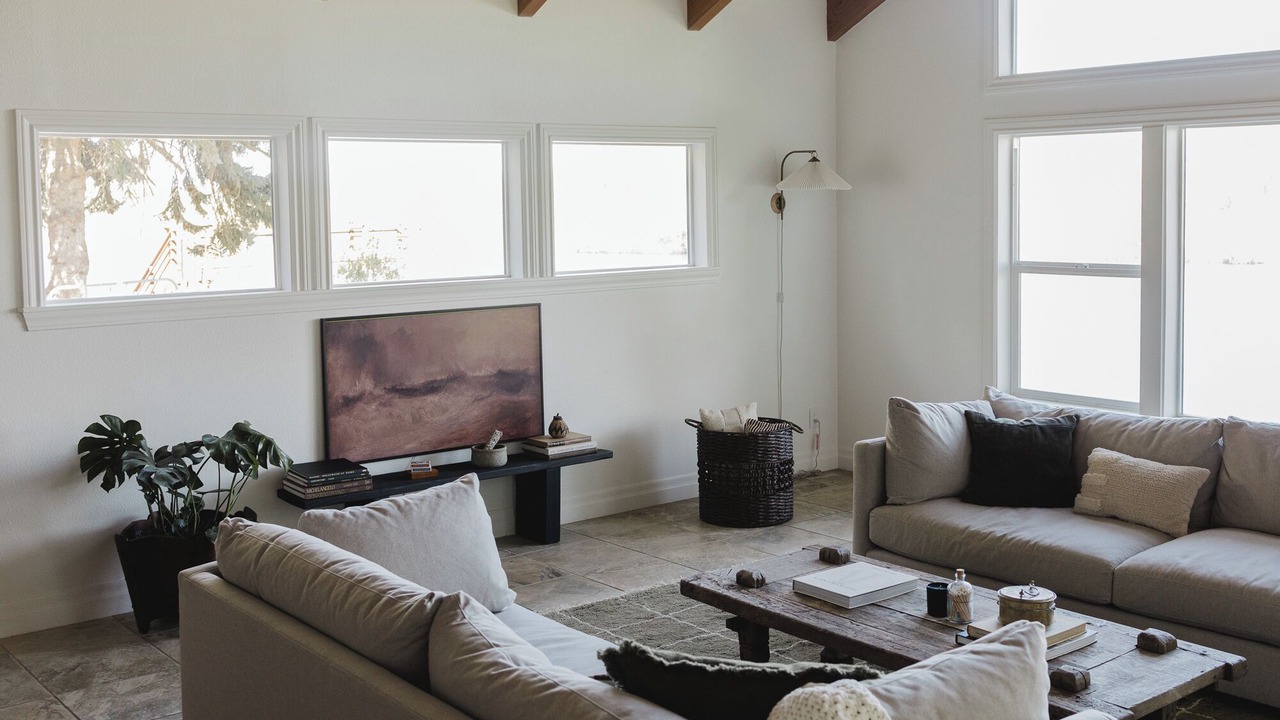 Photo of Livingroom in Fall River Mills