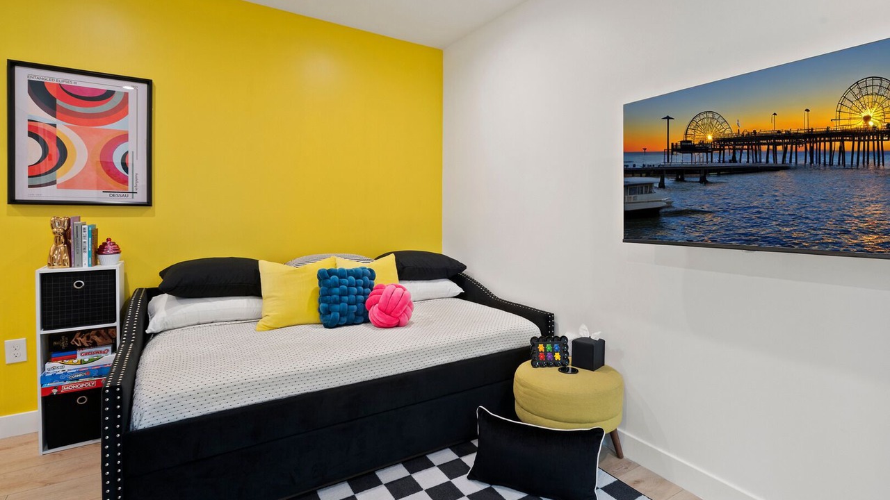 Photo of Bedroom in Eagle Rock