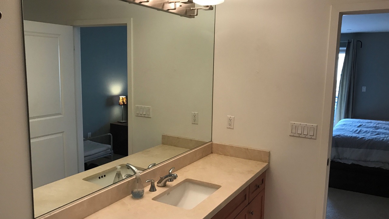 Photo of Bathroom in Hollywood Hills