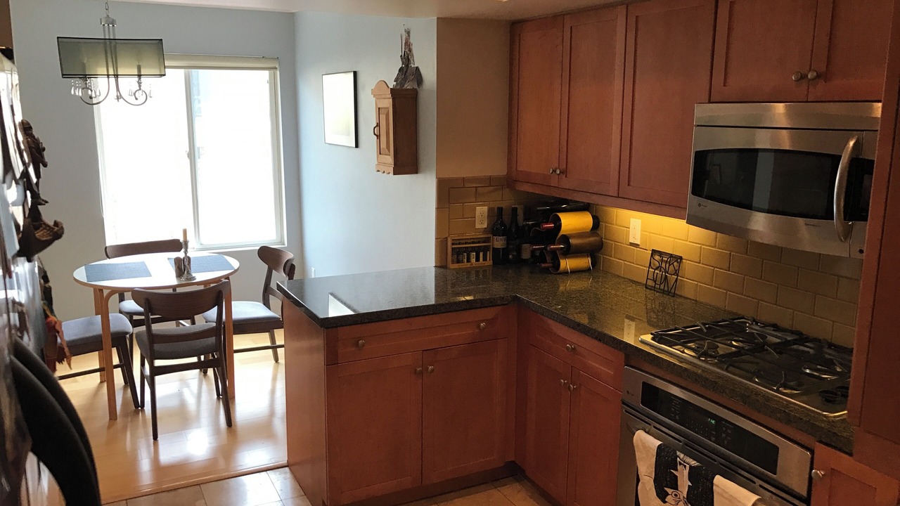 Photo of Kitchen in Hollywood Hills