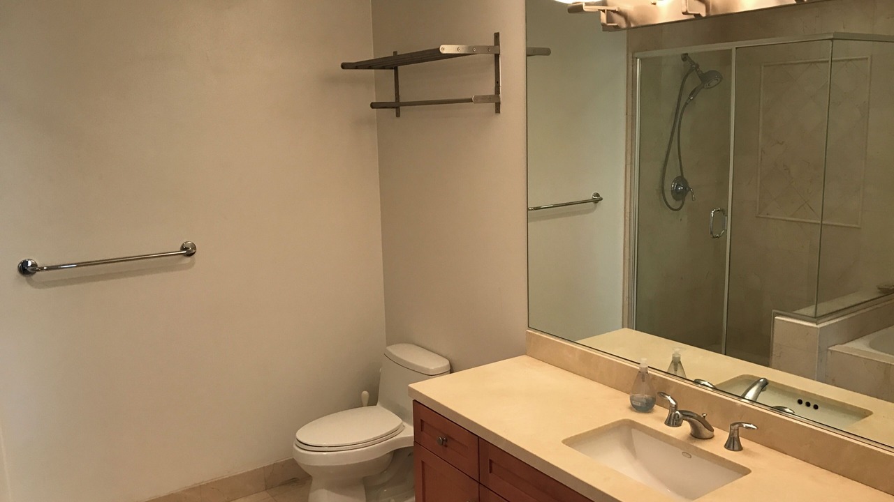 Photo of Bathroom in Hollywood Hills