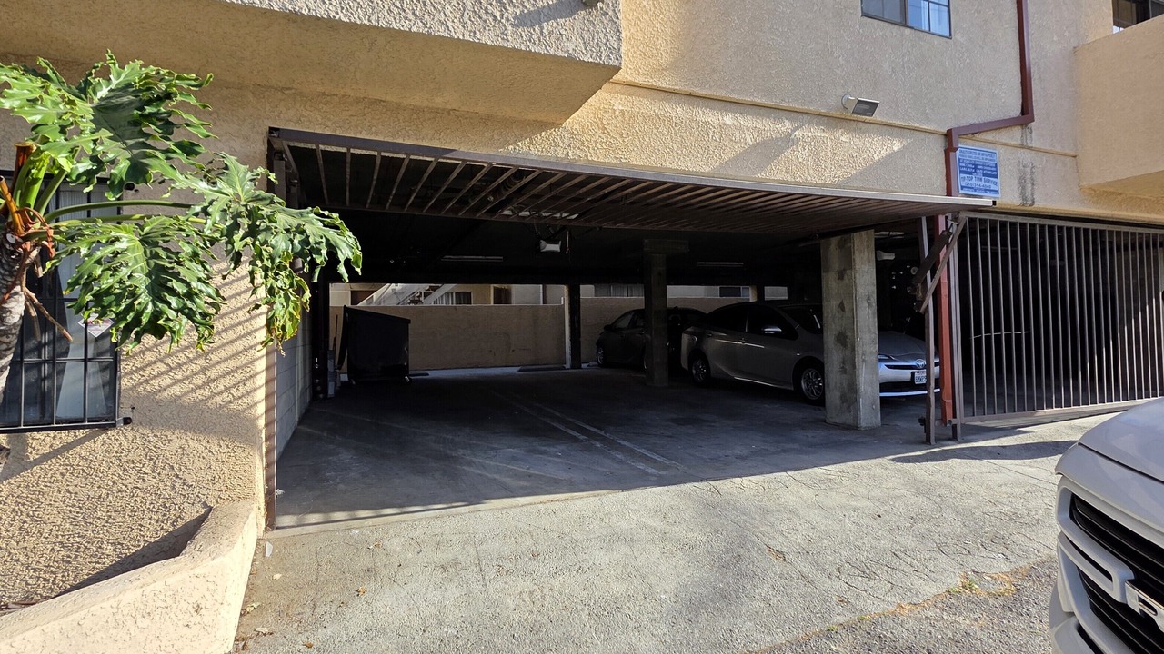 Photo of Outdoor in Beverly Hills