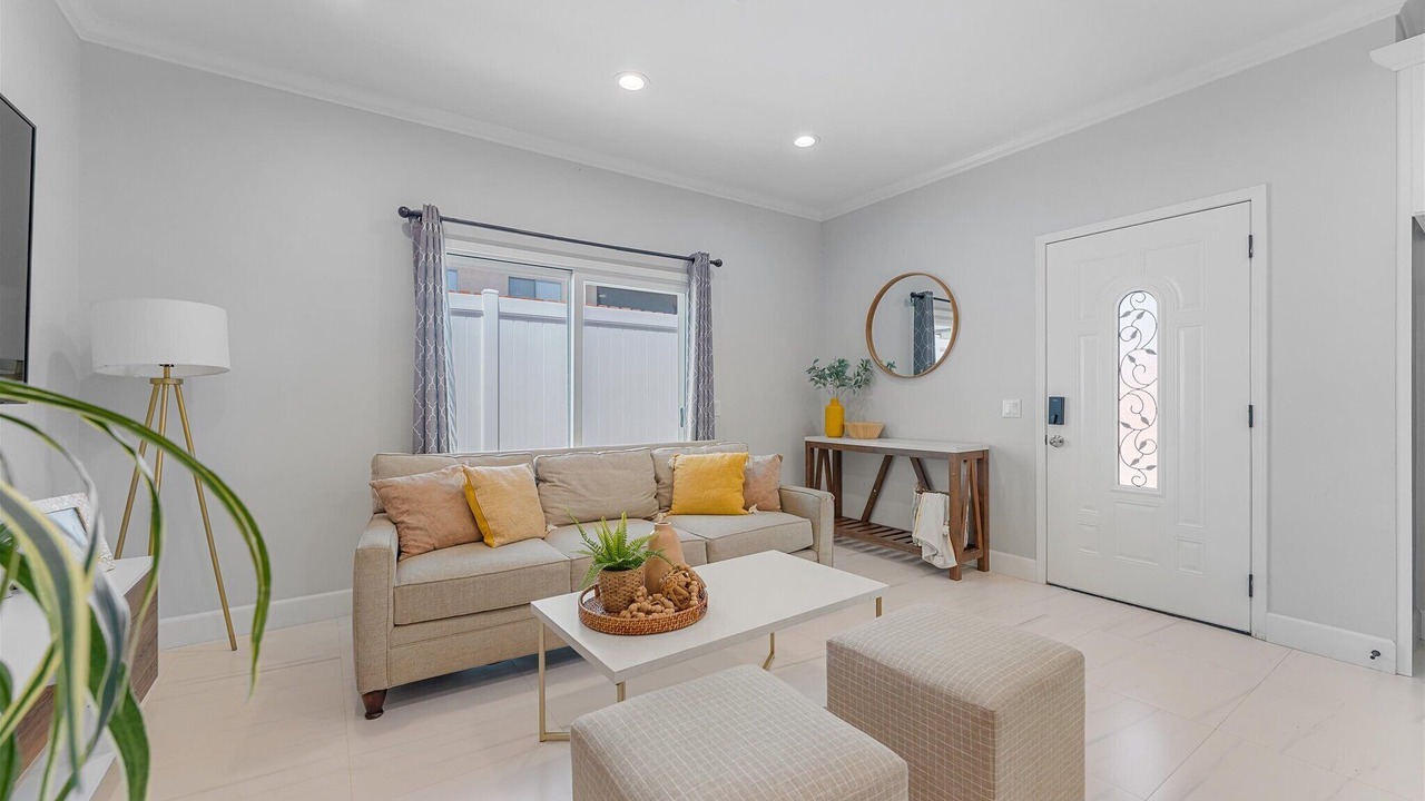 Photo of Livingroom in Garden Grove