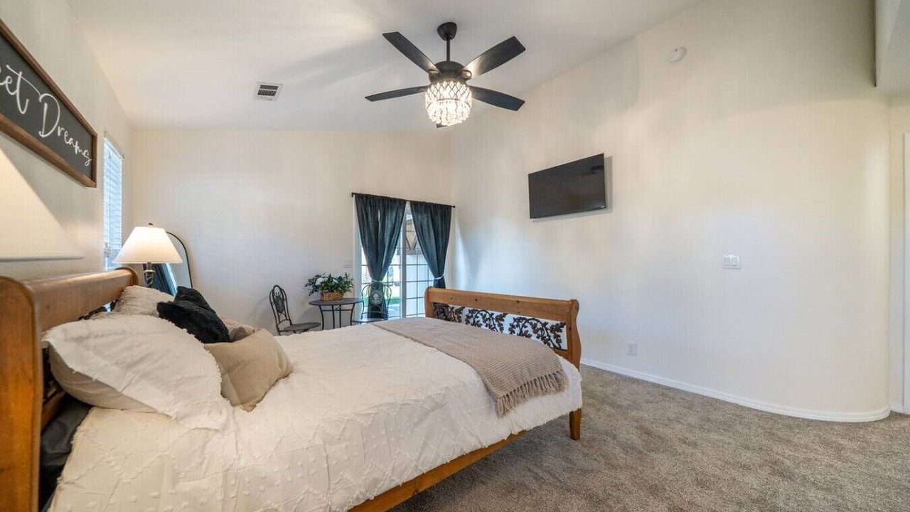 Photo of Bedroom in North Hilltop