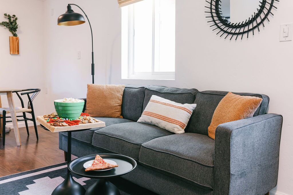Photo of Livingroom in Golden Hill