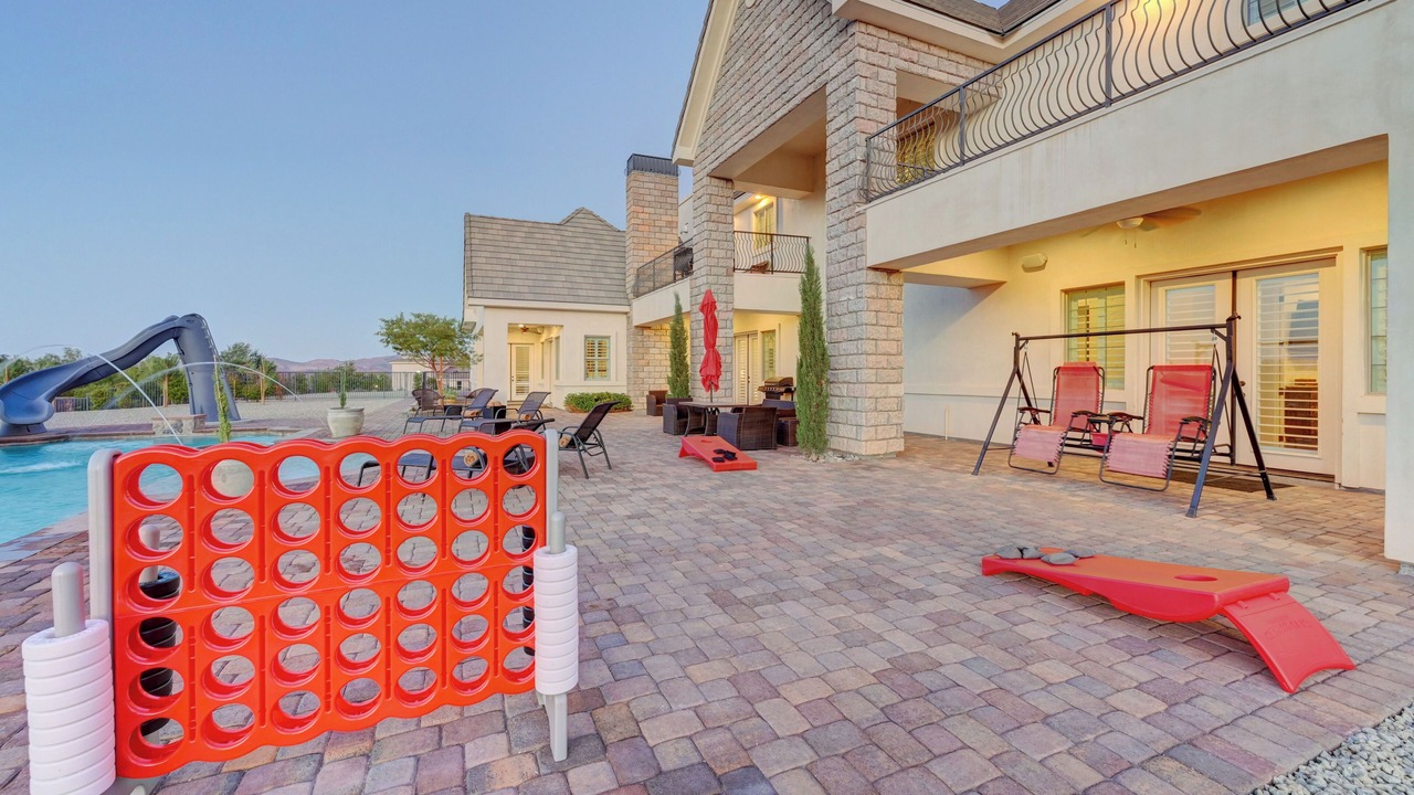 Photo of Outdoor in Paradise Hills