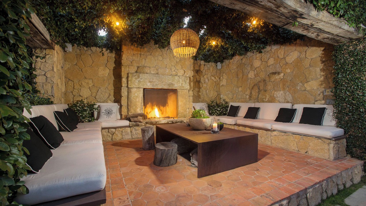 Photo of Outdoor in Eastern Malibu