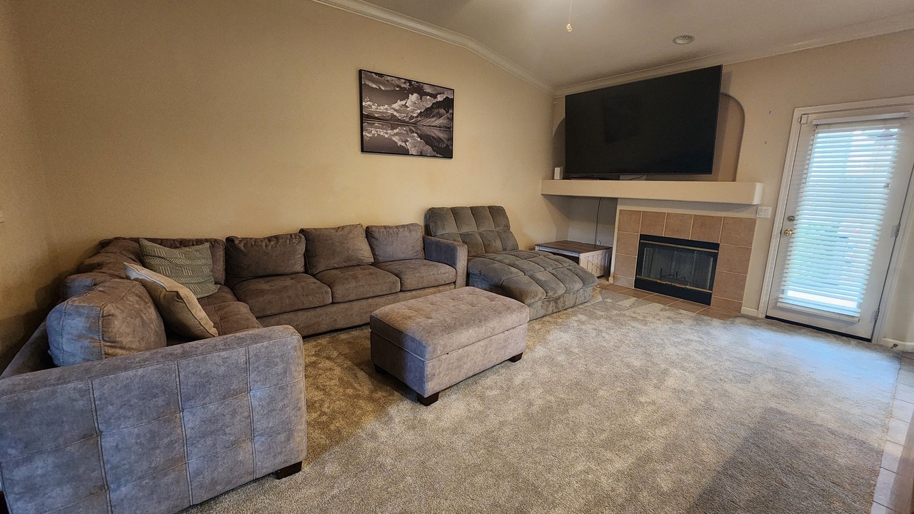 Photo of Livingroom in Elk Grove