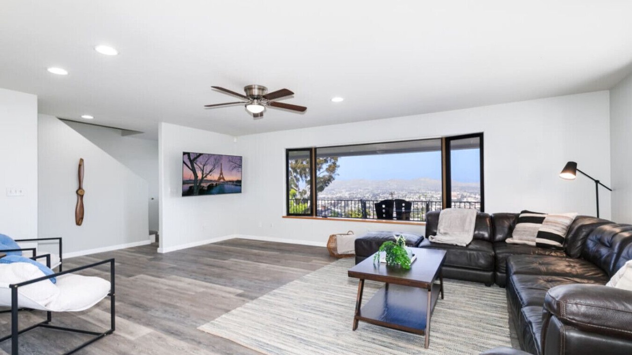 Photo of Livingroom in Fletcher Hills