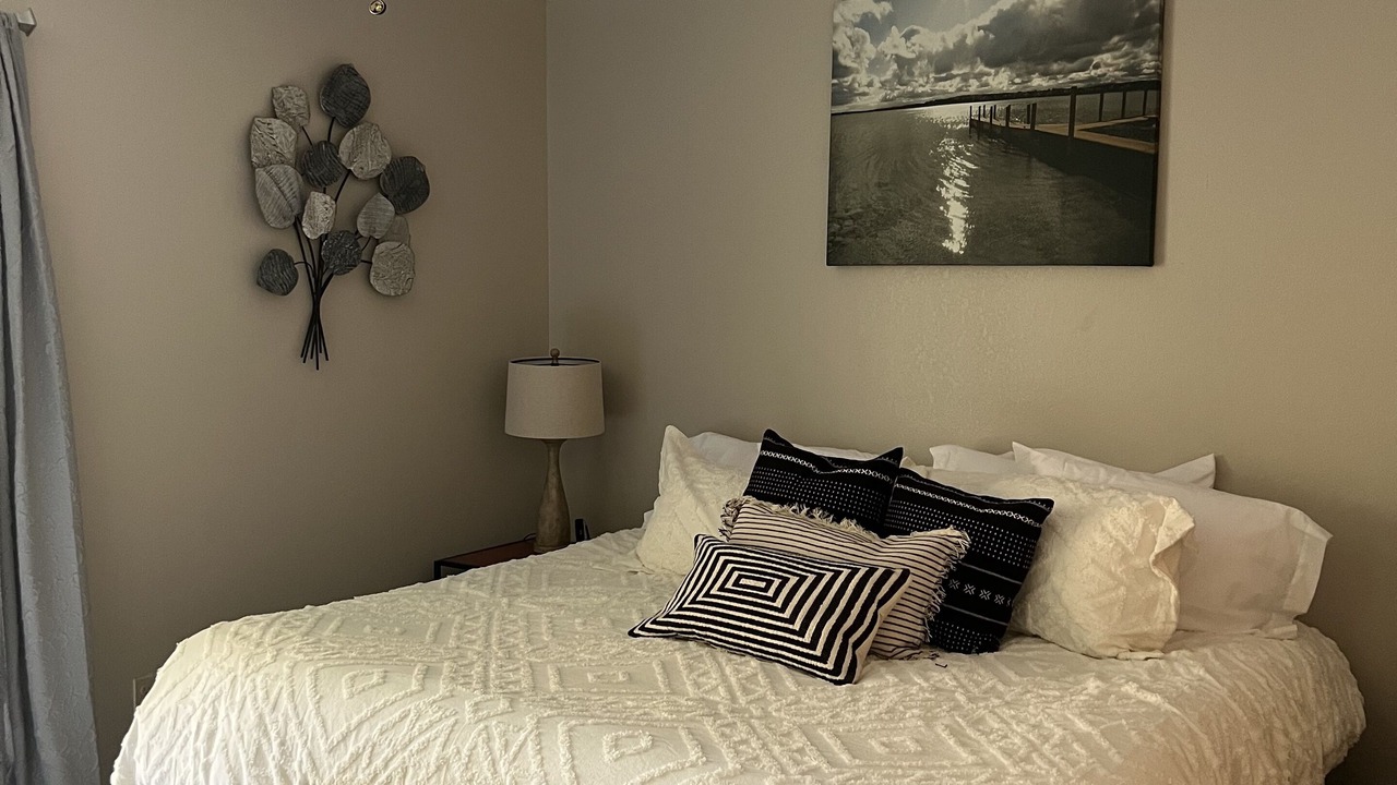 Photo of Bedroom in Oakhurst